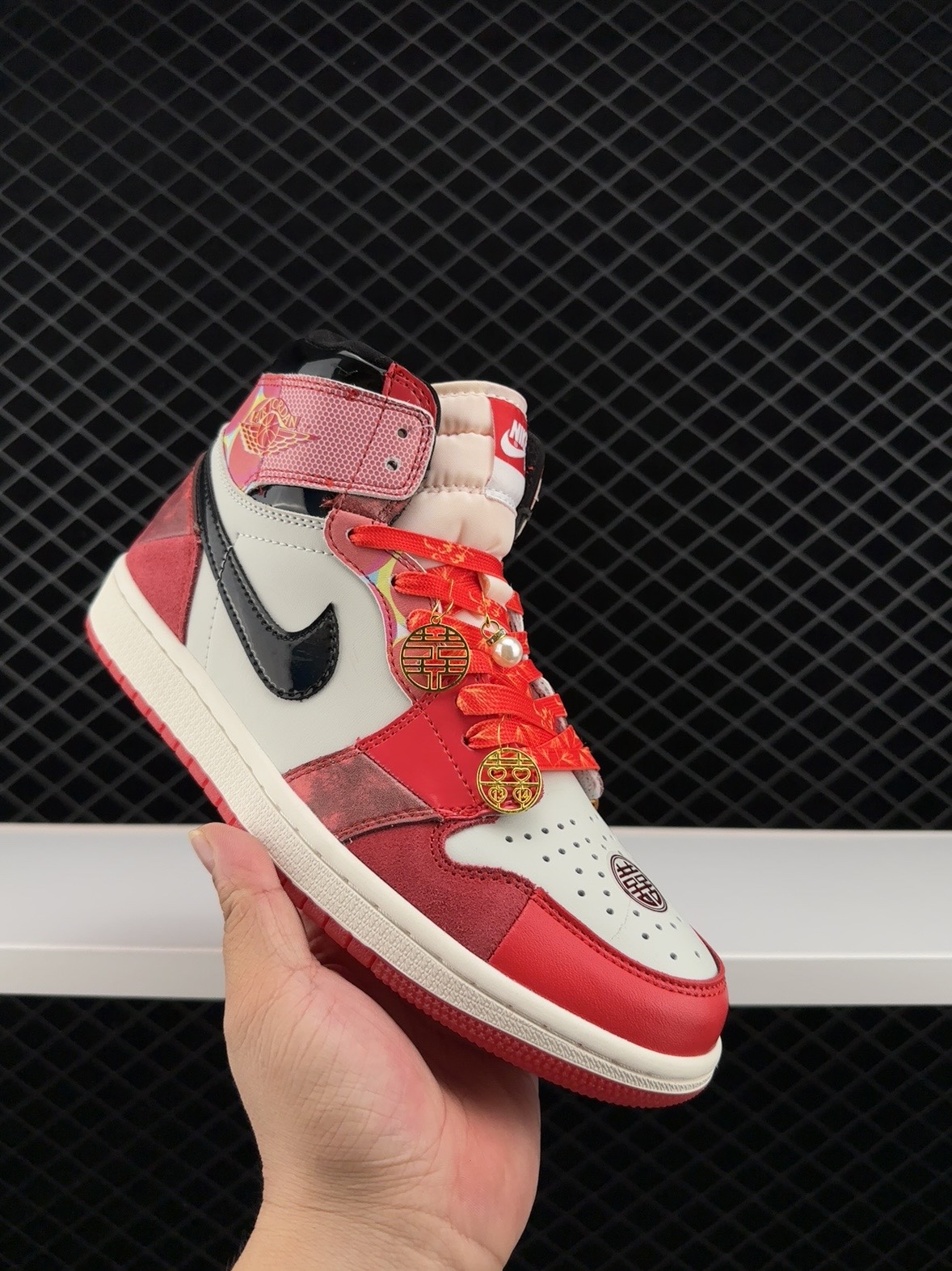 Jordan, DV1748-601, AJ1, AJ, Air Jordan 1 High OG, Air Jordan 1, Air Jordan - Air Jordan 1 High OG ”Next Chapter“ AJ1 乔1蜘蛛侠2.0 高帮篮球鞋 DV1748-601