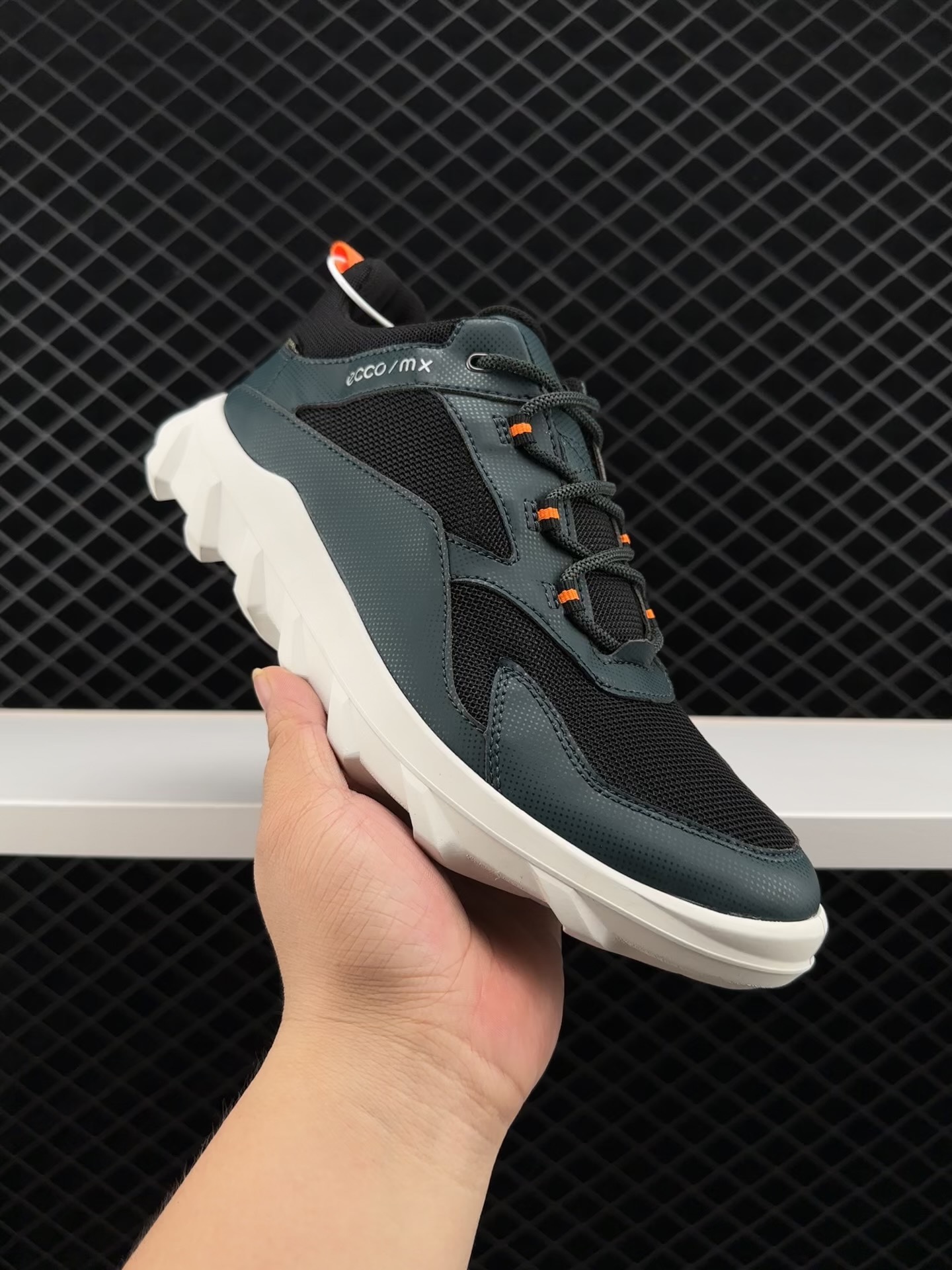 KD - ECCO爱步小红书爆款鞋子