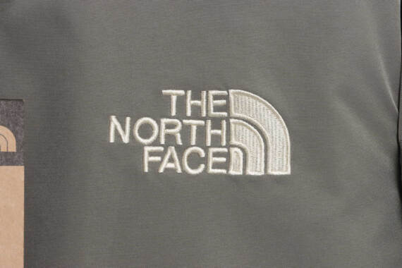 The North Face 纯色运动飞行员夹克 TSK1