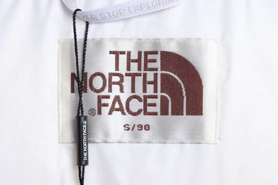 The North Face 牛羽絨服
