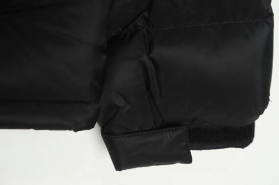 The North Face FW22 1996 复古 Nuptse Pride 夹克 700 Puff 彩虹标志刺绣立领拉链羽絨服 TSK1