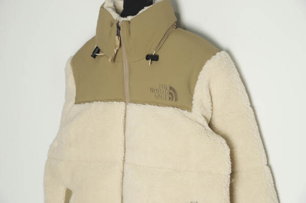 THE NORTH FACE TNF 北羊羔绒羽絨服