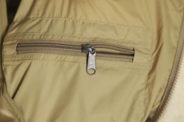 THE NORTH FACE TNF 北羊羔绒羽絨服