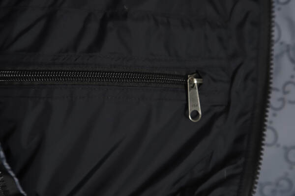 Gucci X The North Face 北面联名 Gucci 老花标志羽絨服 TSK1