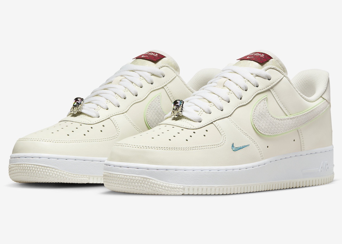 這款Nike Air Force 1 Low慶祝農曆新年 (2024)。 Nike Air Force 1 Low, Nike Air Force 1, Nike, Air Force 1 Low, Air Force 1 - 這款Nike Air Force 1 Low慶祝農曆新年 (2024)。